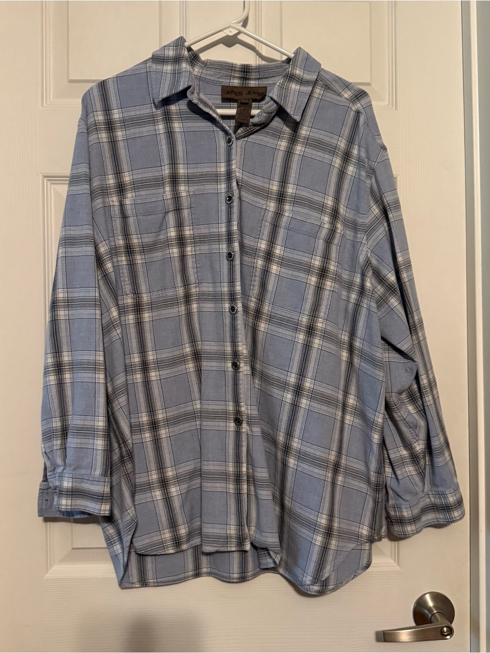 Jones Jeans Blue & White Plaid Relaxed Button-Down Shirt